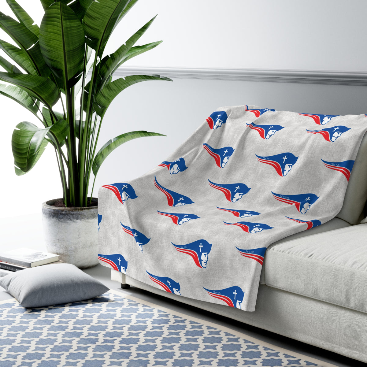 Pats White Repeat Sherpa Fleece